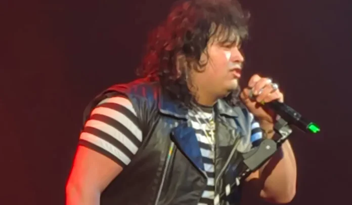 quietriot John Torra, nuevo vocalista de Quiet Riot.